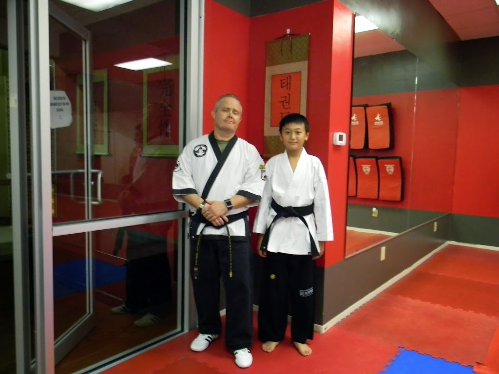 Vital Fitness & Self Defense | 3244 Skyway Cir N ste a, Irving, TX 75038, USA | Phone: (214) 708-4076