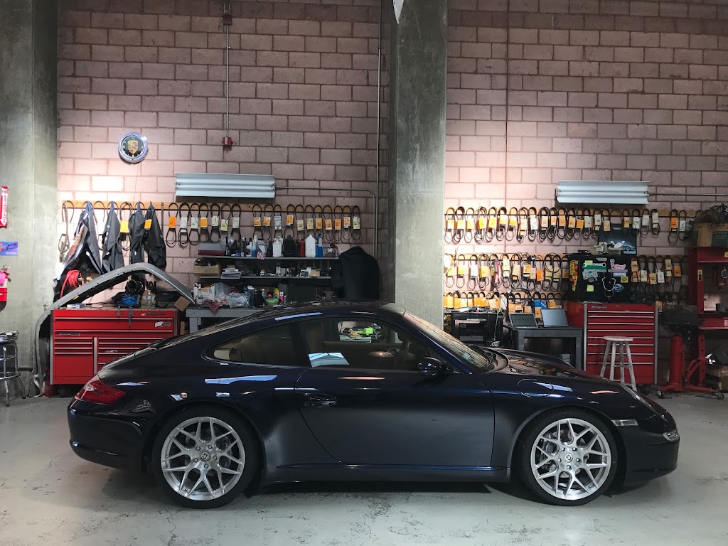 Junipero Serra Porsche & Mercedes-Benz | 365 87th St, Daly City, CA 94015, USA | Phone: (650) 992-0978