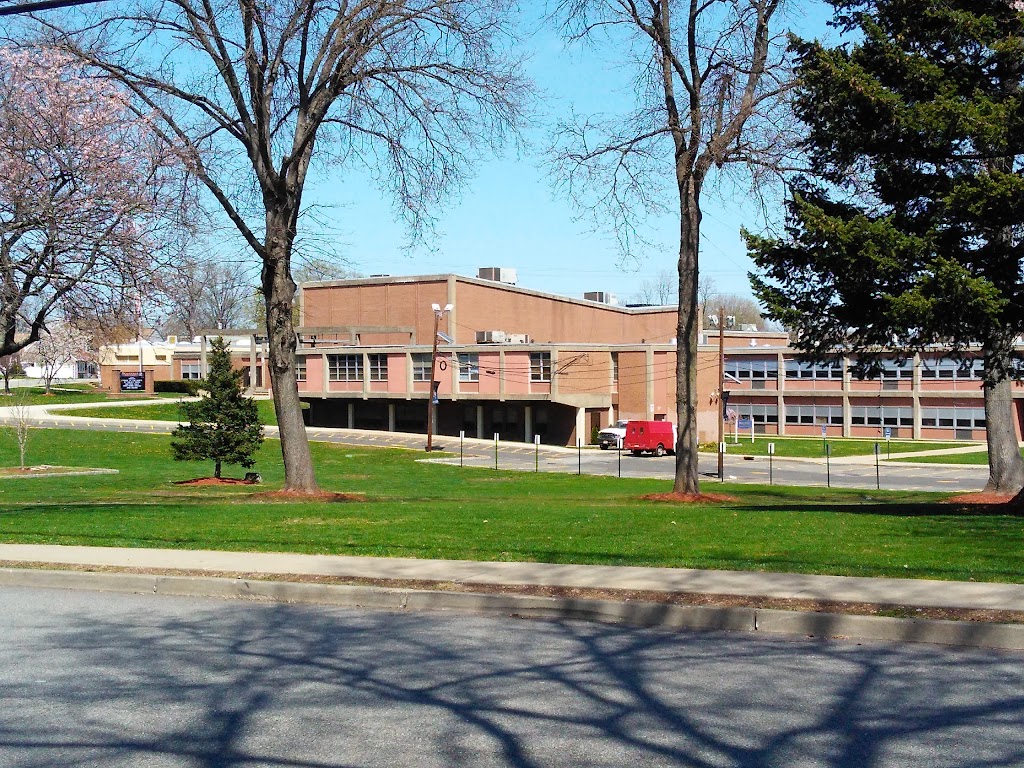 Belleville High School | 100 Passaic Ave, Belleville, NJ 07109, USA | Phone: (973) 450-3500