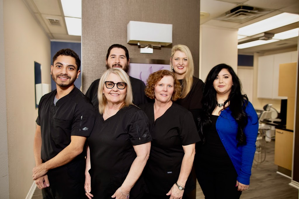 Glow Family Dental | 427 W Wheatland Rd, Duncanville, TX 75116, USA | Phone: (972) 298-2027