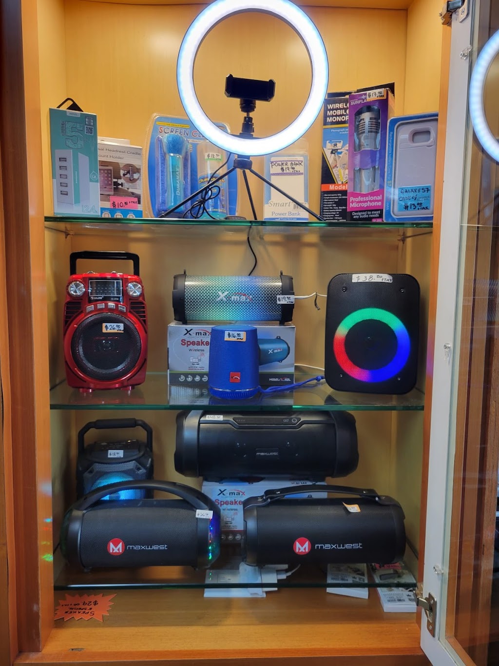 Joanas Variety Store | 712 S San Jacinto Ave, San Jacinto, CA 92583, USA | Phone: (951) 654-5691