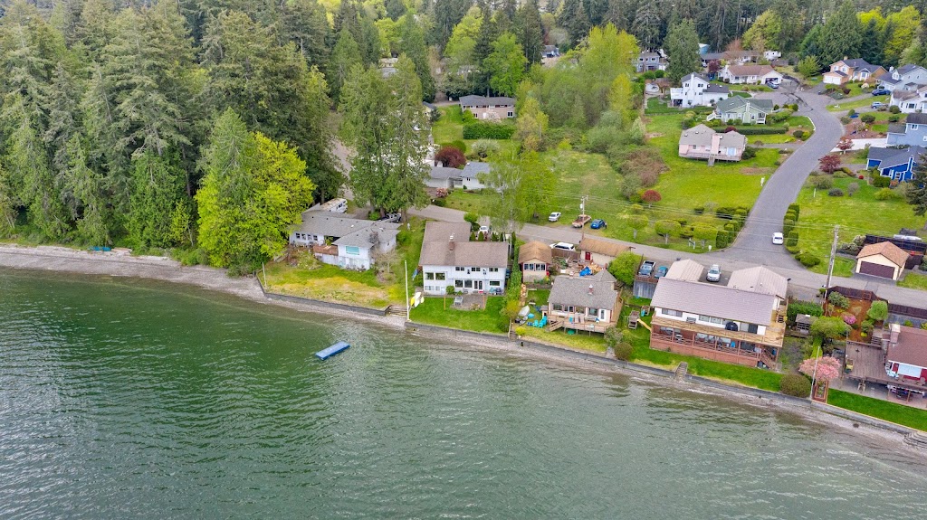 Menees Realty Group | 6236 Point Glover Ln E, Port Orchard, WA 98366, USA | Phone: (360) 865-2694