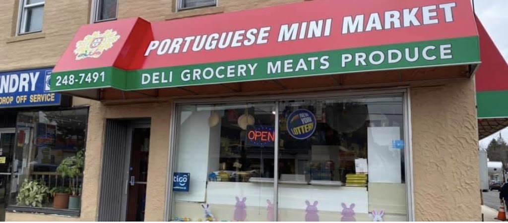 Portuguese Mini Market | 215 Mineola Blvd, Mineola, NY 11501, USA | Phone: (516) 248-7491