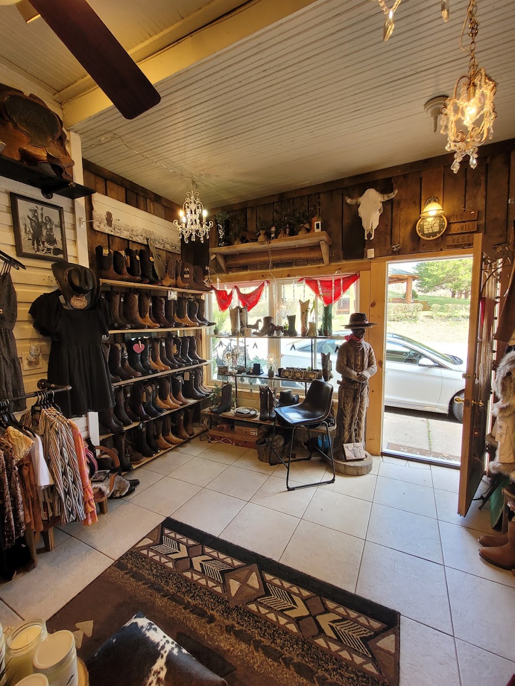 Cowboys and Angels Boutique | 7552 Main St, Sykesville, MD 21784, USA | Phone: (443) 328-6412