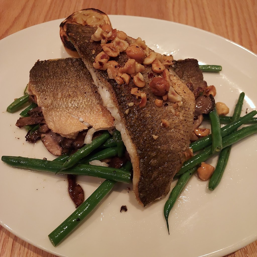 White Dog Cafe | 981 Baltimore Pike, Glen Mills, PA 19342, USA | Phone: (610) 822-2100