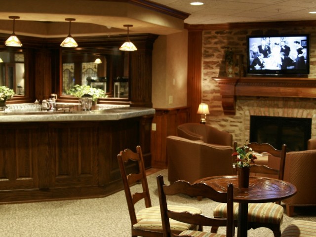 The Inn at CoalRidge | 1300 Coalridge Pkwy, Wadsworth, OH 44281, USA | Phone: (330) 334-1546