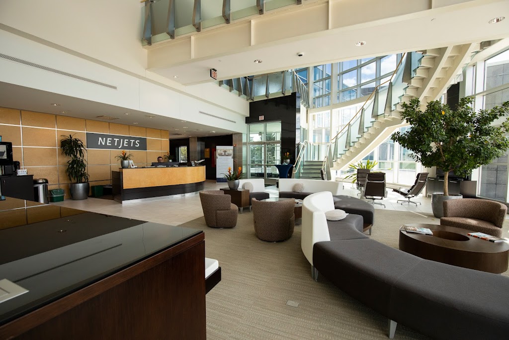 NetJets Private Boarding Lounge (CMH) | 4111 Bridgeway Ave, Columbus, OH 43219, USA | Phone: (614) 239-5500