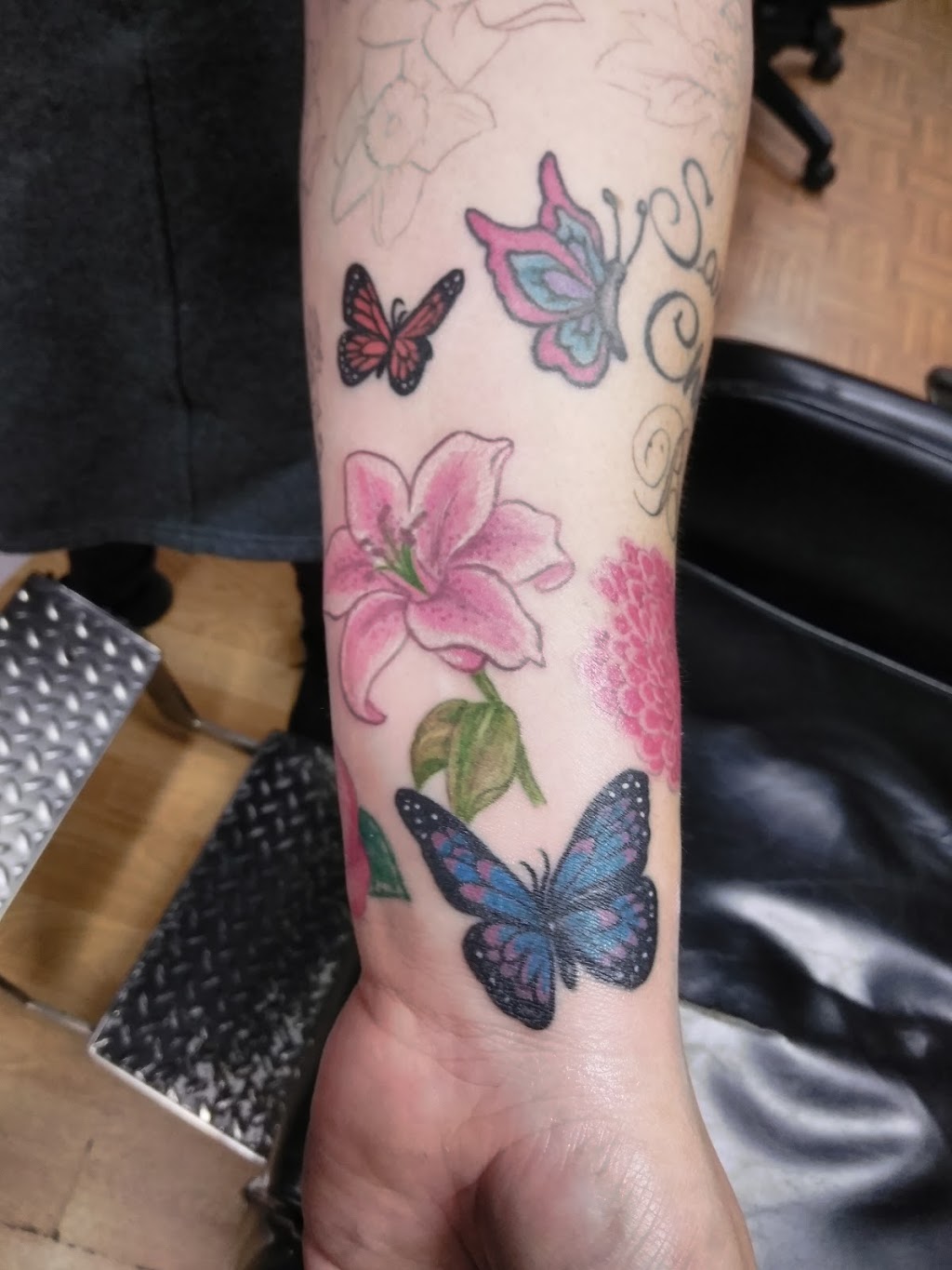 Nuñez Tattoo & piercing | 12724 San Pablo Ave, Richmond, CA 94805, USA | Phone: (510) 233-1262