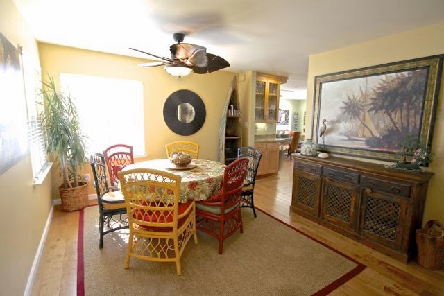 Beach Lovers Retreat - Vacation Rental Home | 331 26th Ave, Santa Cruz, CA 95062, USA | Phone: (408) 391-8578