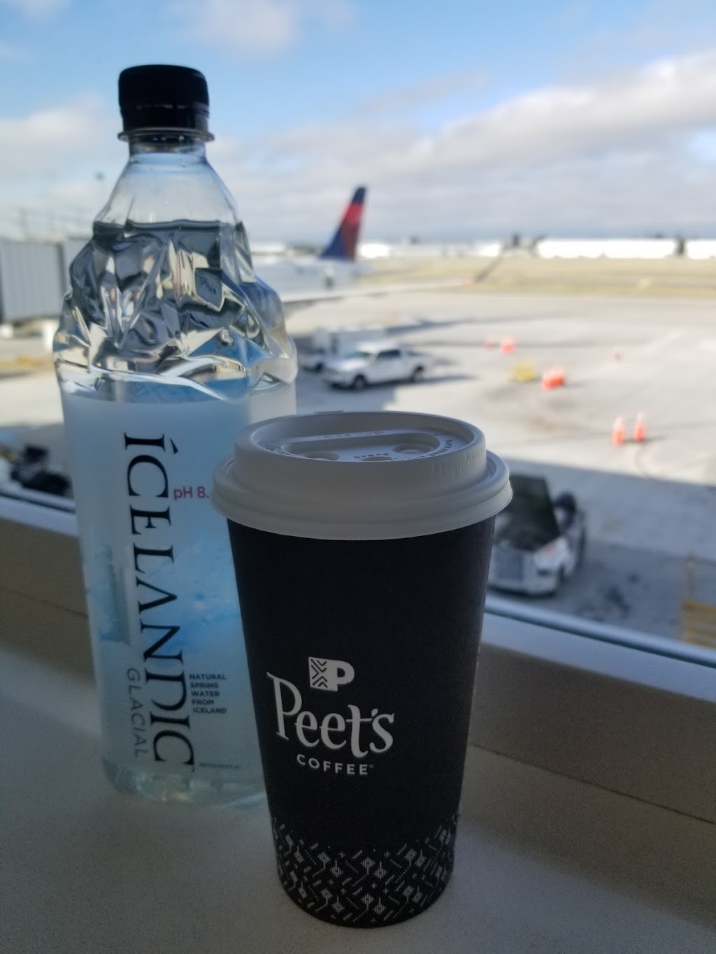 Peets Coffee & Tea | Terminal B, 1701 Airport Blvd, San Jose, CA 95110, USA | Phone: (800) 999-2132