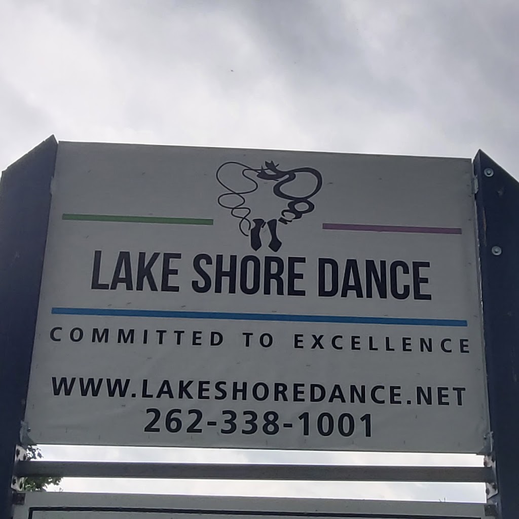 Lake Shore Dance - West Bend | 500 Schoenhaar Dr, West Bend, WI 53090, USA | Phone: (262) 338-1001