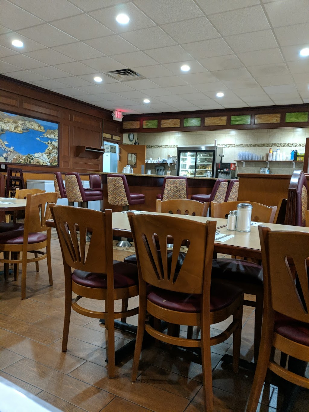 Irvs Deli & Restaurant | 2040 NJ-33, Neptune City, NJ 07753, USA | Phone: (732) 775-4300