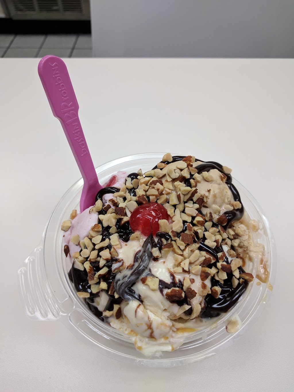 Baskin-Robbins | 1137 S De Anza Blvd, San Jose, CA 95129, USA | Phone: (408) 255-2811