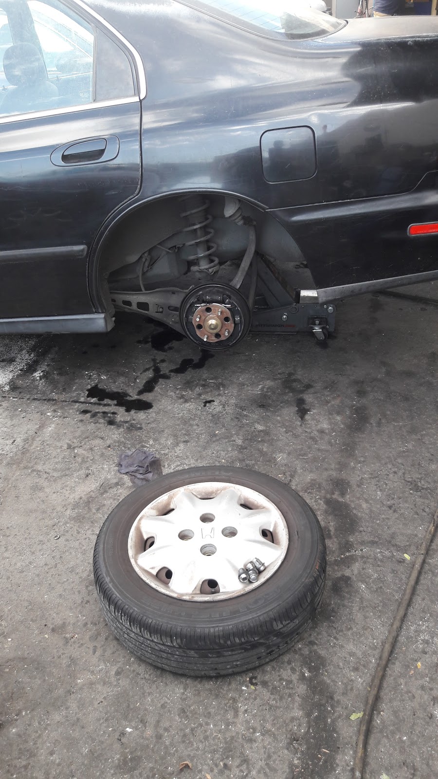 Nesheks Auto Repair | 5034 E 3rd St, Los Angeles, CA 90022, USA | Phone: (323) 263-5543