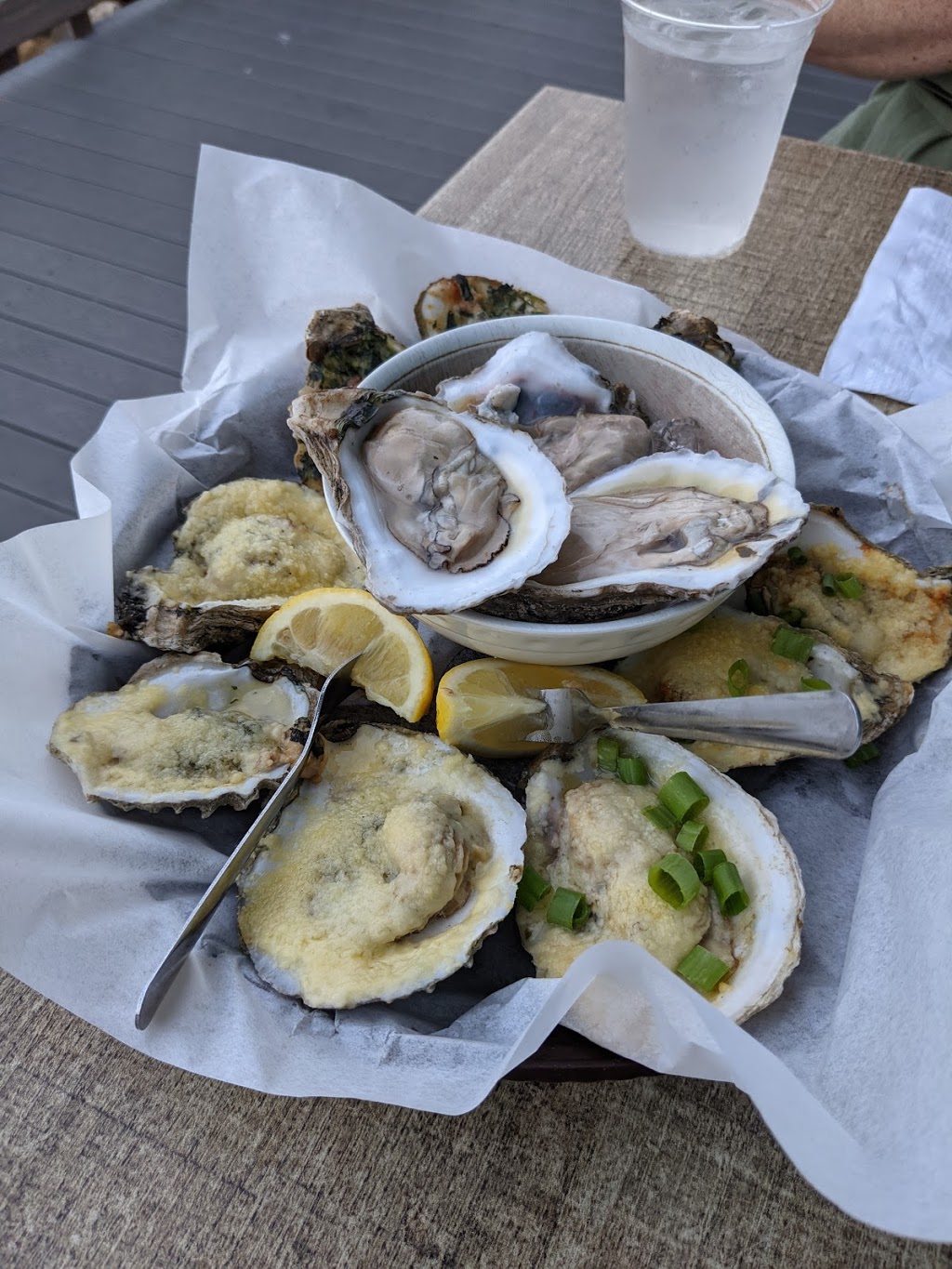 Anna Maria Oyster Bar on the Pier | 200 Bridge St, Bradenton Beach, FL 34217, USA | Phone: (941) 778-2662