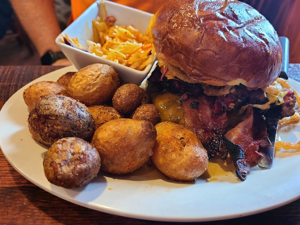 Sloppy Joes Saloon & Spoon | 3723 Hubertus Rd, Hubertus, WI 53033, USA | Phone: (262) 628-1800