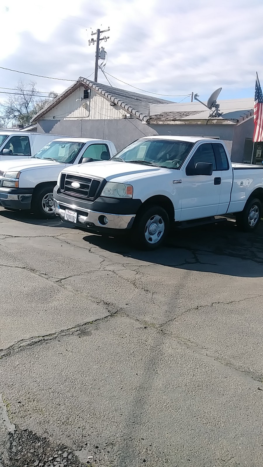 Gaedes Used Cars | 924 E Hatch Rd, Modesto, CA 95351, USA | Phone: (209) 537-1077