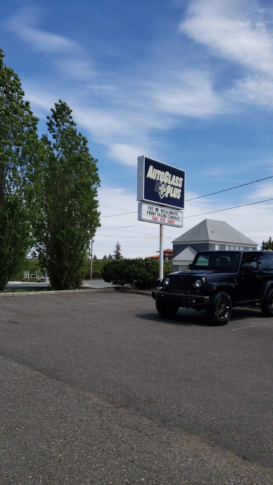 Auto Glass Plus | 555 Bruenn Ave, Bremerton, WA 98312, USA | Phone: (360) 479-0000