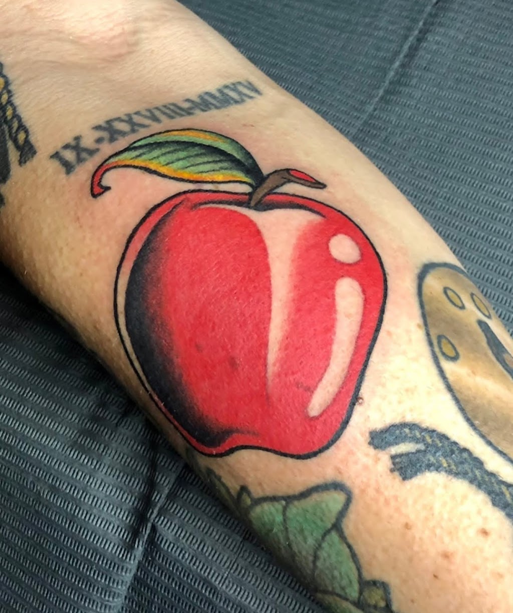 Blood Moon Tattoo Gallery | 1219 E Debbie Ln Suite 111, Mansfield, TX 76063, USA | Phone: (682) 400-8955