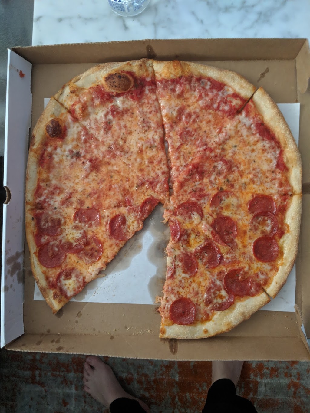 Mamma Ginas Pizza | 61 2nd St, Mineola, NY 11501, USA | Phone: (516) 294-2994