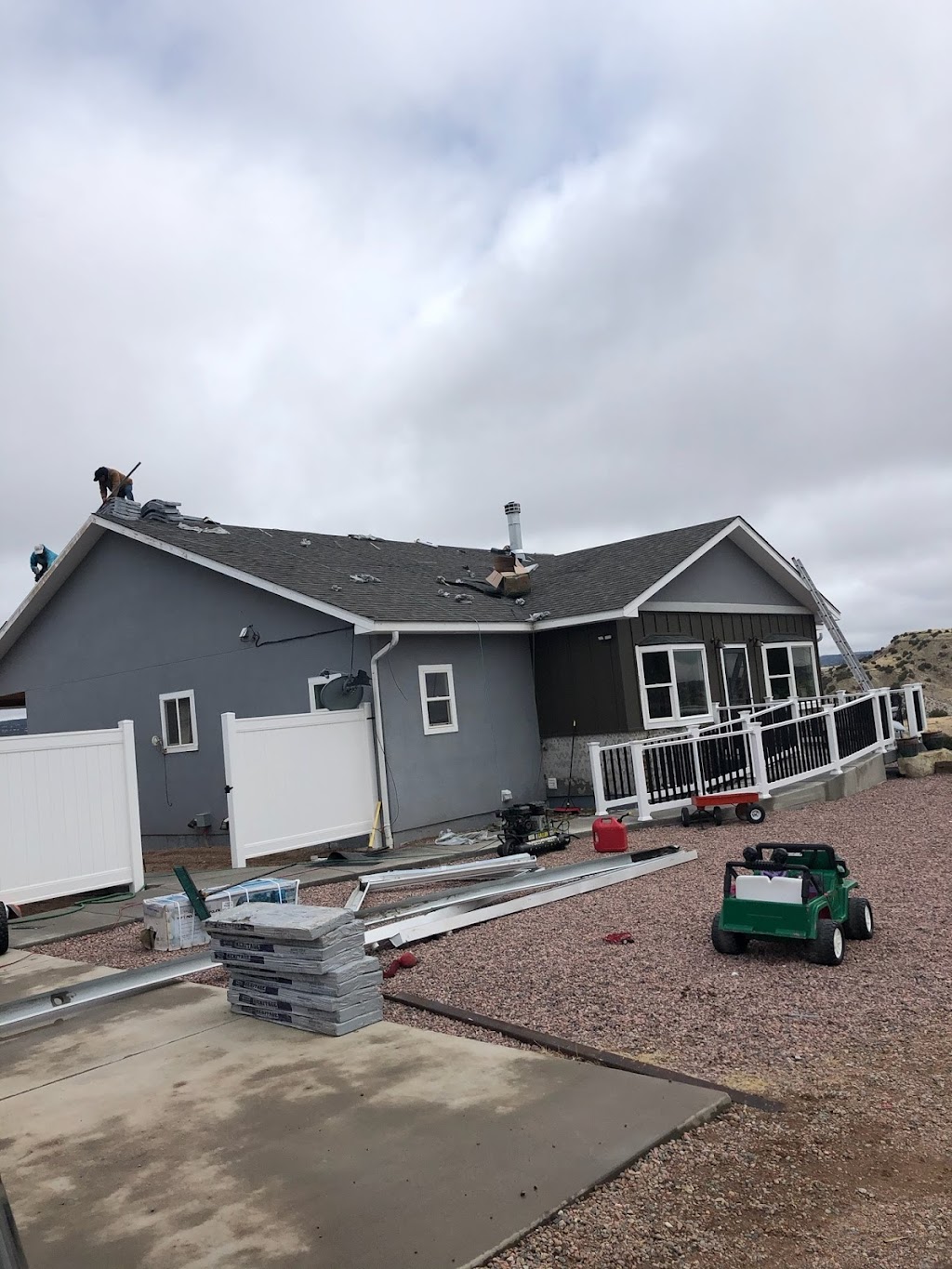 Whitney Roofing - All American Gutter Man | 1412 Elm Ave Ste. B, Cañon City, CO 81212, USA | Phone: (719) 269-9522