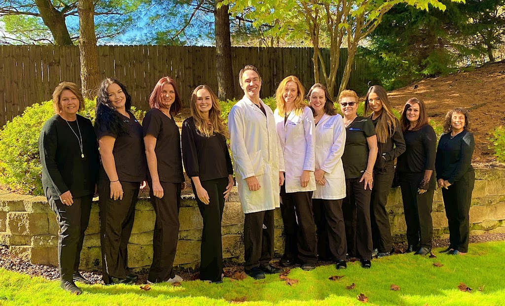 Three Rivers Dermatology | 980 Beaver Grade Rd # 10A, Coraopolis, PA 15108, USA | Phone: (412) 262-4911