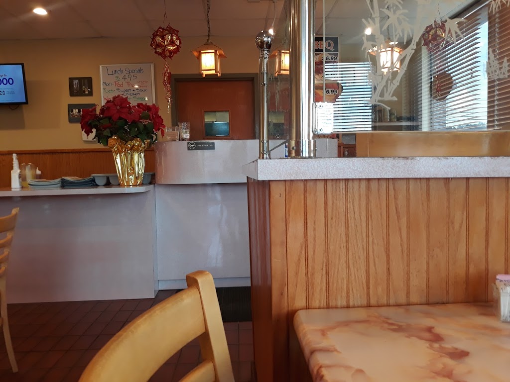 Jackie Chens Asian Diner | 2199 Brookpark Rd, Cleveland, OH 44134, USA | Phone: (216) 739-0988