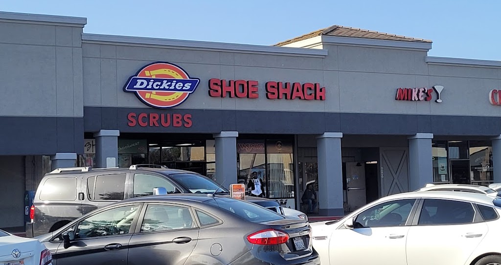 Dickies Shoe Shack | 631 Sweetwater Rd, Spring Valley, CA 91977, USA | Phone: (619) 724-6212