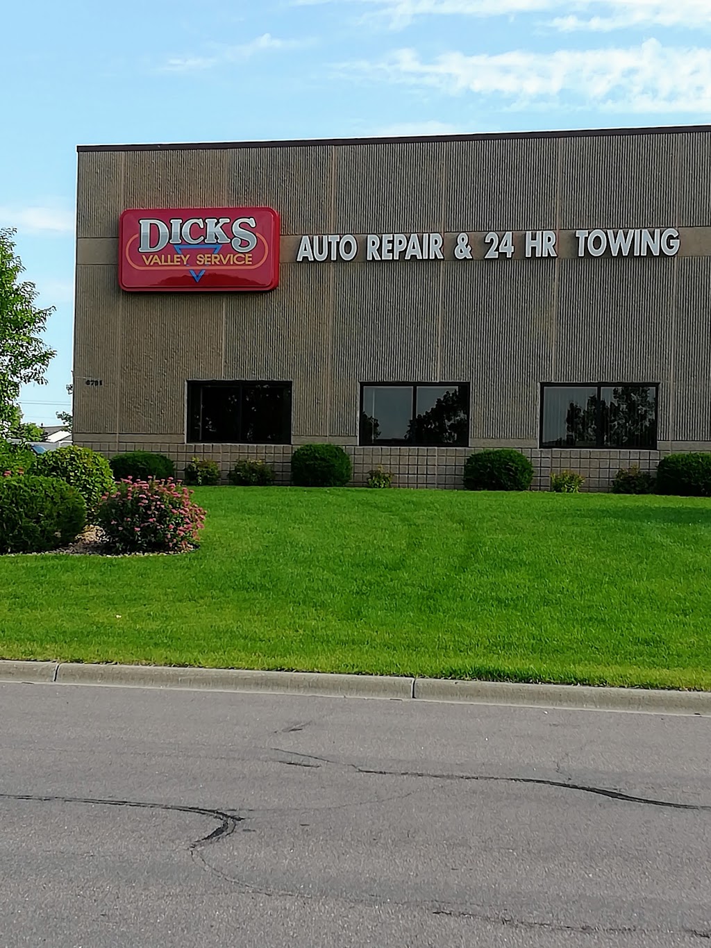 Dicks Valley Service, Inc | 6781 146th St W, Apple Valley, MN 55124, USA | Phone: (952) 432-2848