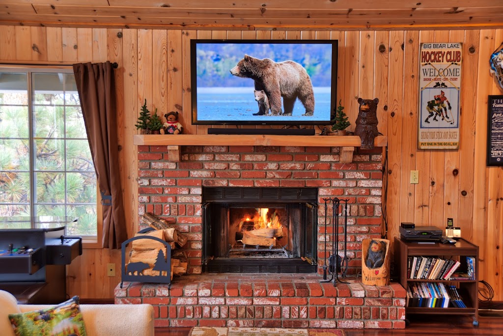 Bear Haven Cabin | 1451 Klamath Rd, Big Bear, CA 92314, USA | Phone: (661) 816-7171