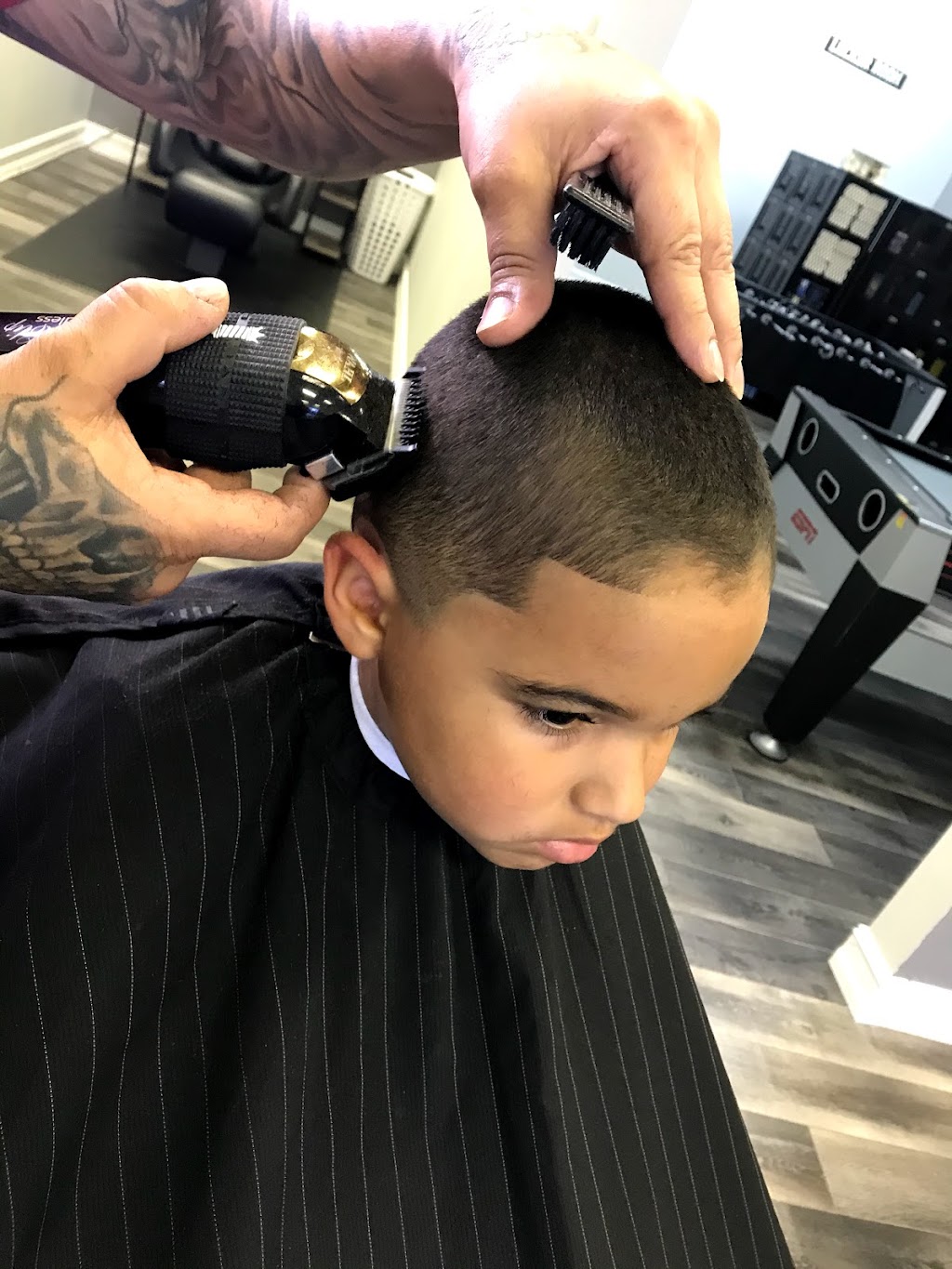 Kais Barbershop | 401 N Wickham Rd suite p, Melbourne, FL 32935, USA | Phone: (321) 600-4796