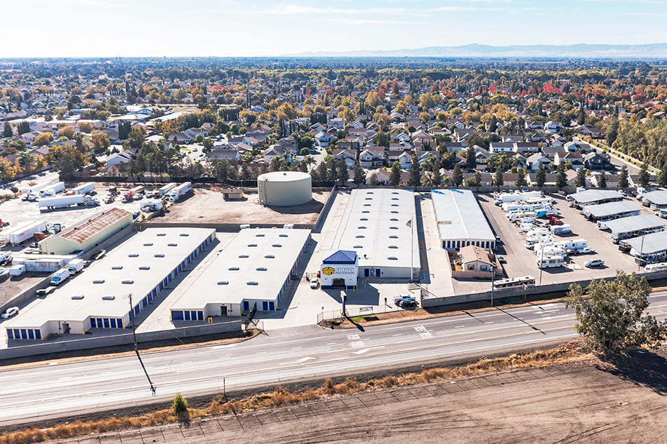 Public Storage | 1880 W Charter Way, Stockton, CA 95206, USA | Phone: (209) 921-4957