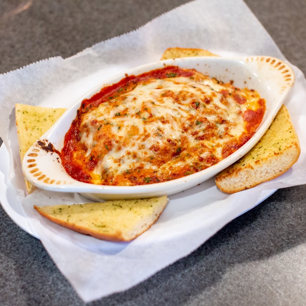 Alfonzos Pizzeria | 611 Edwardsville Rd, Troy, IL 62294, USA | Phone: (618) 667-9901