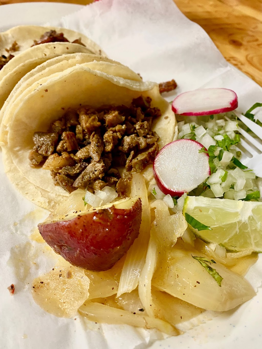 Fitos Tacos De Trompo | 4611 Columbia Ave Ste 102, Dallas, TX 75226, USA | Phone: (214) 915-8862