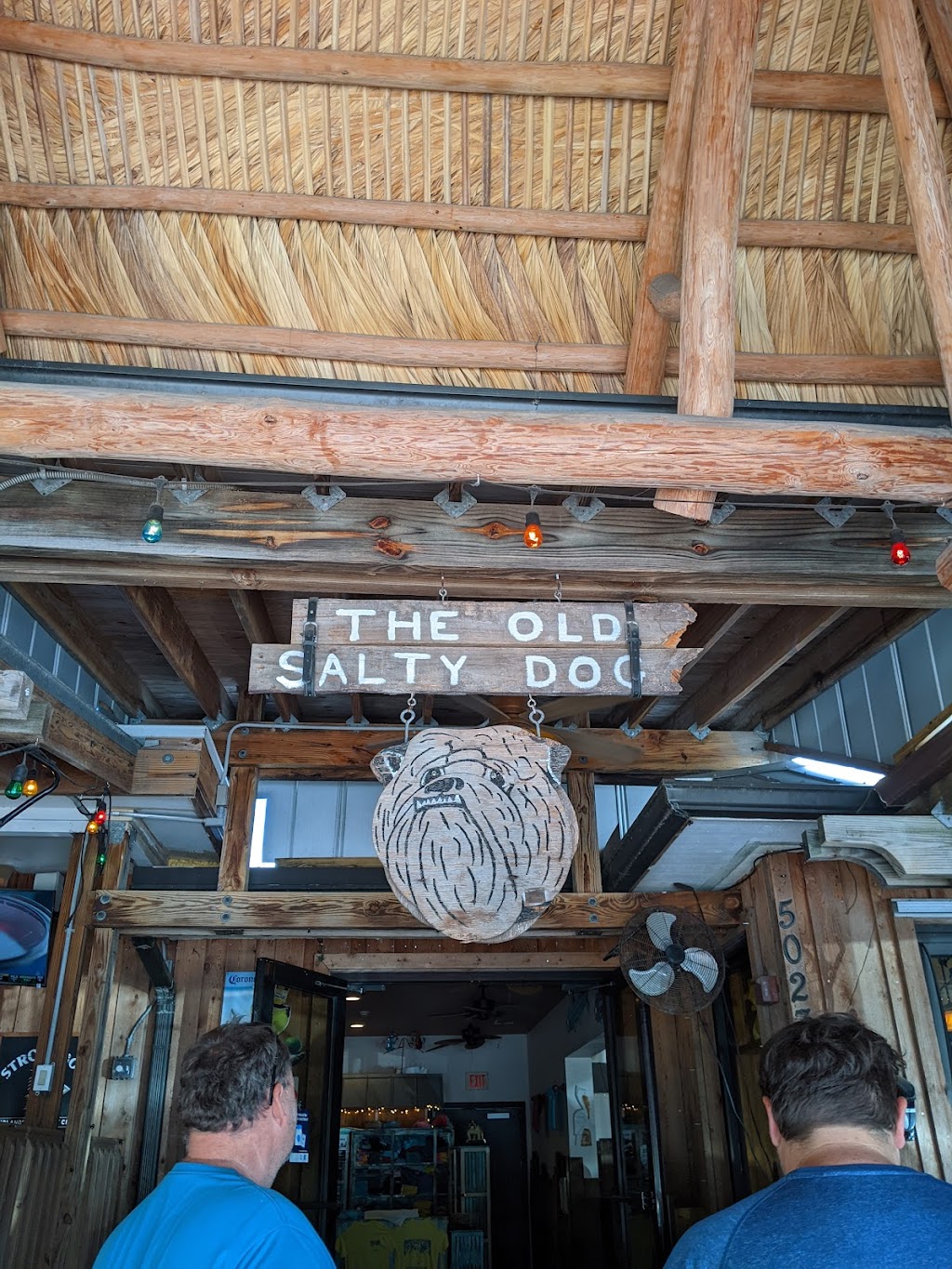 The Old Salty Dog Siesta Key | 5023 Ocean Blvd, Sarasota, FL 34242, USA | Phone: (941) 349-0158