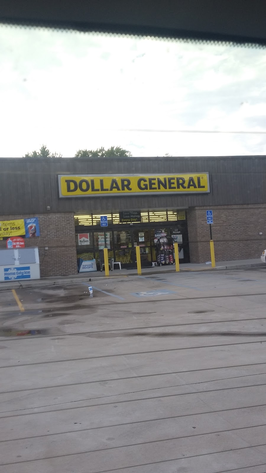 Dollar General | 139 E Main St, Paris, KY 40361, USA | Phone: (502) 661-1080