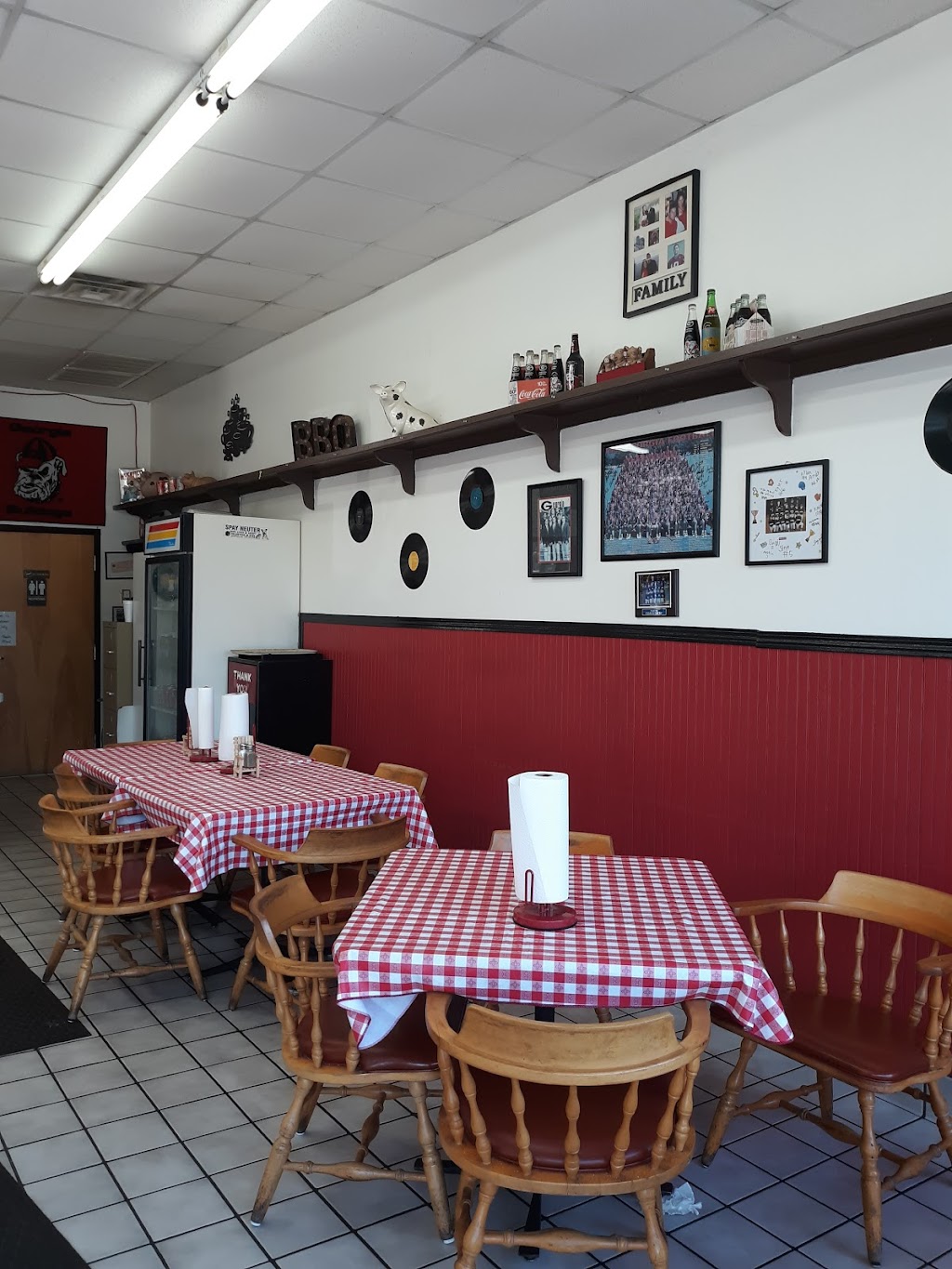 Dicky Doos Diner | 2700 Lawrenceville Hwy, Lawrenceville, GA 30044, USA | Phone: (770) 638-4778