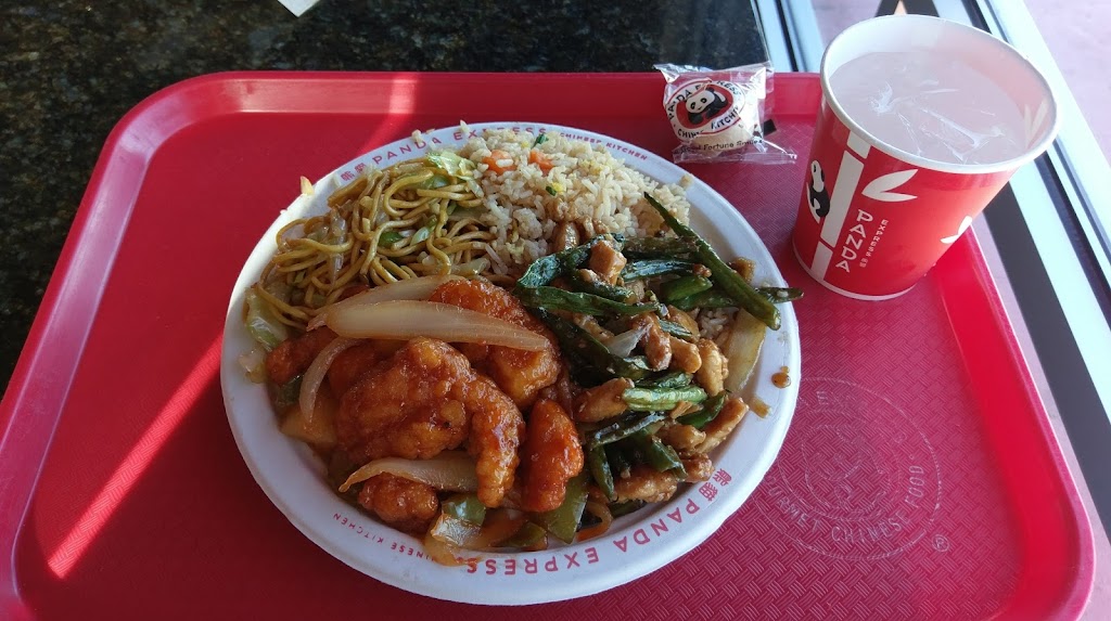 Panda Express | 1401 S I-35 Service Rd, Moore, OK 73160, USA | Phone: (405) 799-8988