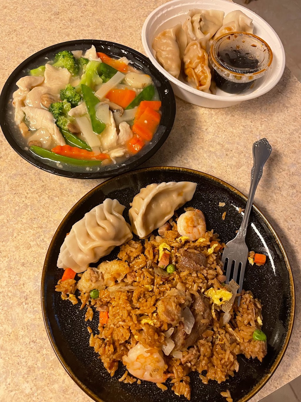 Imperial Garden Chinese Restaurant | 7713 Lead Mine Rd #15, Raleigh, NC 27615, USA | Phone: (919) 846-1988