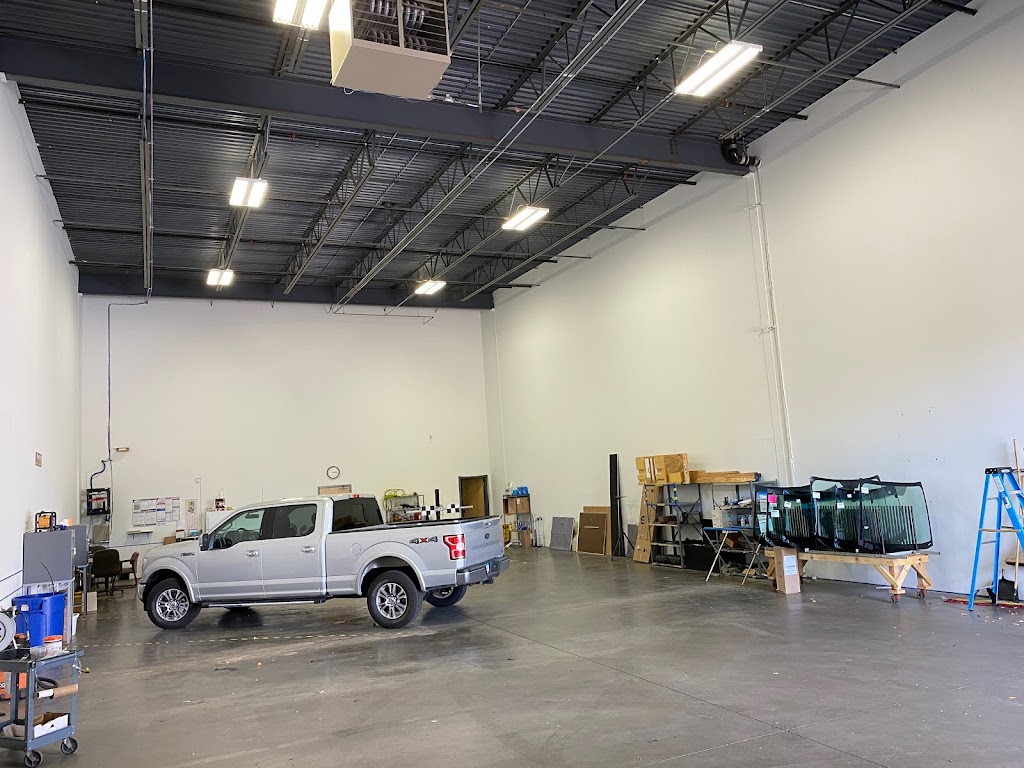 City Auto Glass | 5530 Lakeland Ave N, Crystal, MN 55429, USA | Phone: (612) 412-9108