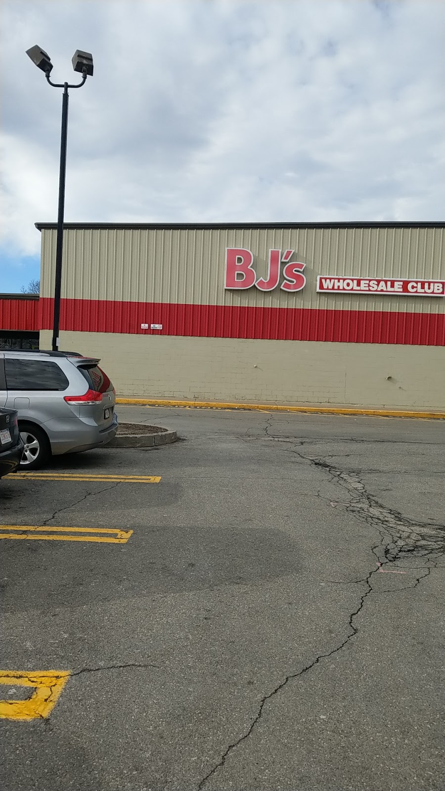 BJs Wholesale Club | 622 Washington St, Weymouth, MA 02188, USA | Phone: (781) 335-8500