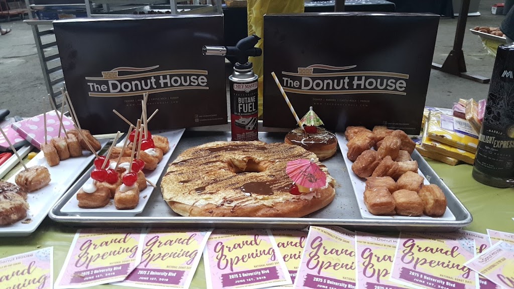 The Donut House | 3124 S Parker Rd, Aurora, CO 80014, USA | Phone: (303) 337-2771