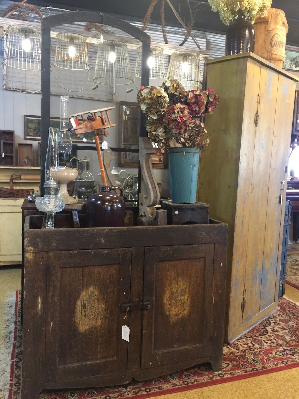 Antique Cellar | 108 E Madison St, Kirklin, IN 46050, USA | Phone: (317) 698-5866