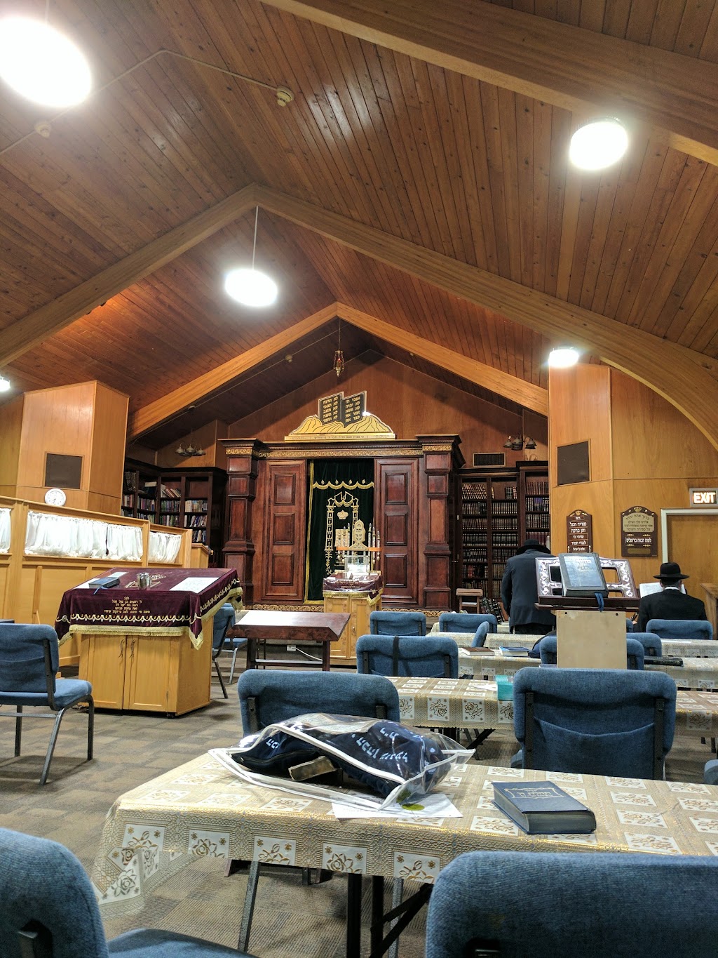 Chabad Beit Menachem | 400 S Holly St, Denver, CO 80246, USA | Phone: (303) 329-0213