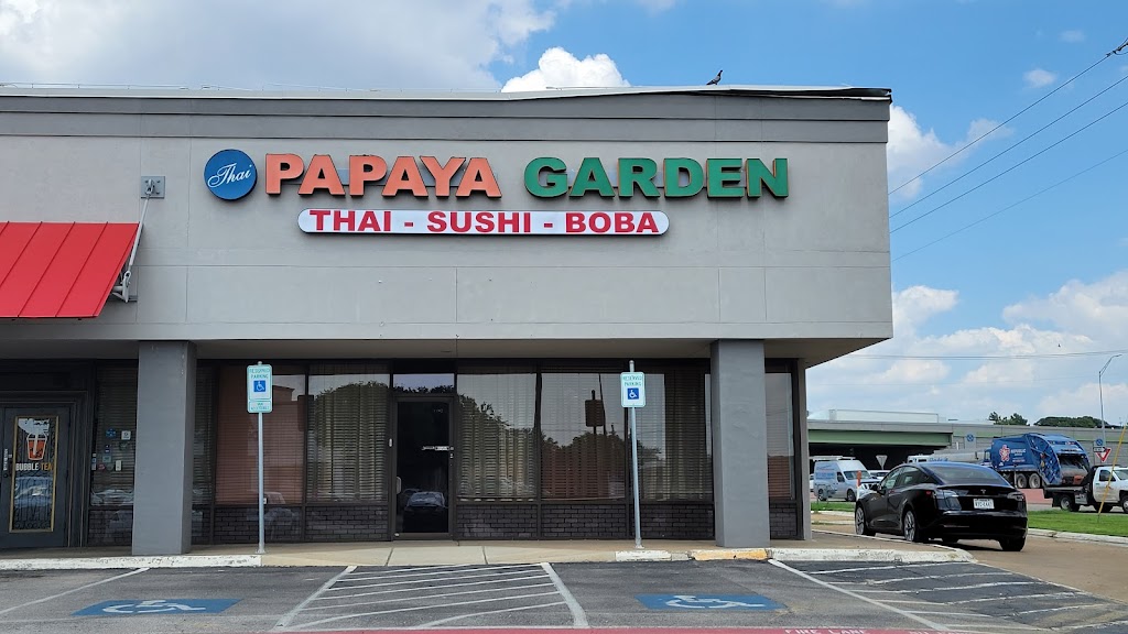 Thai Papaya Garden | 100 S Industrial Blvd #100, Euless, TX 76040, USA | Phone: (817) 684-9378