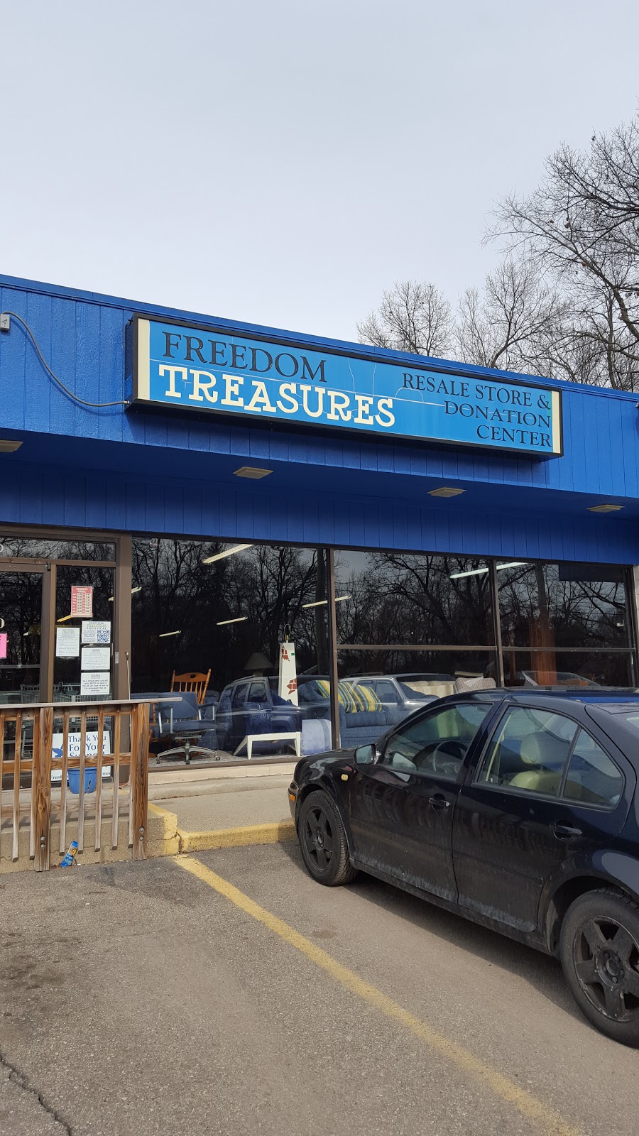 Freedom Treasures Resale Store | 7570 Cooley Lake Rd, Waterford Twp, MI 48327, USA | Phone: (248) 779-7207