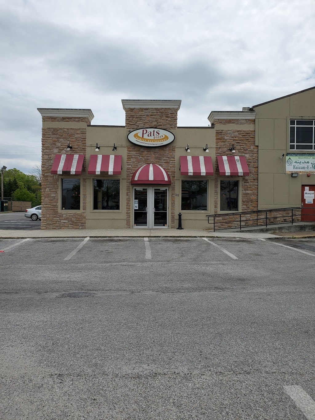 Pats Pizza & Pasta | 1111 Ingleside Ave #4735, Gwynn Oak, MD 21207, USA | Phone: (410) 744-2211