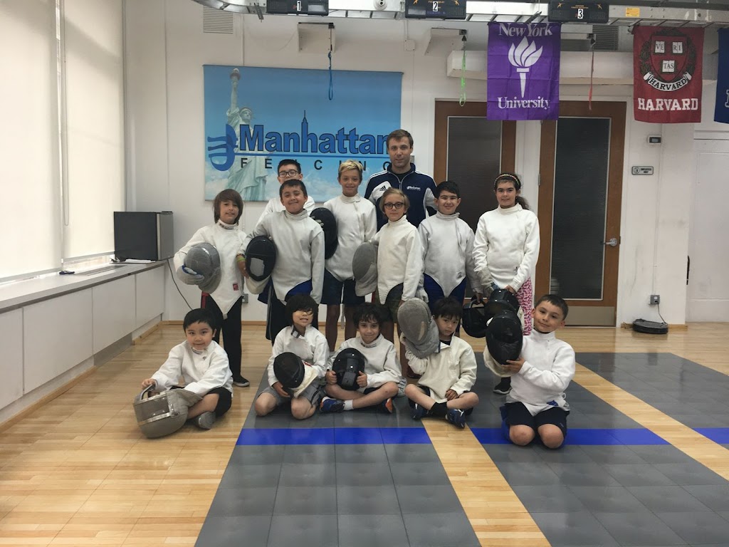 Manhattan Fencing | 15 W 37th St, New York, NY 10018 | Phone: (212) 382-2255