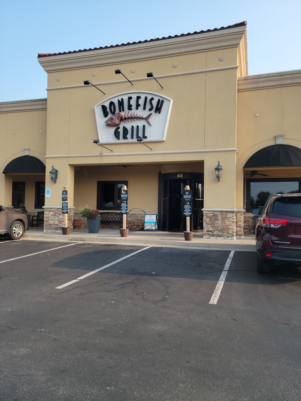 Bonefish Grill | 4651 W Kenosha St, Broken Arrow, OK 74012, USA | Phone: (918) 252-3474