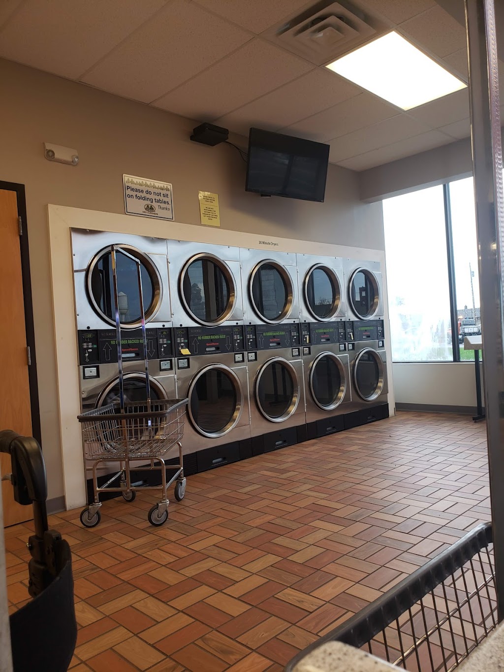 Natures Laundry Land | 927 US-10, Elk River, MN 55330, USA | Phone: (763) 595-1170